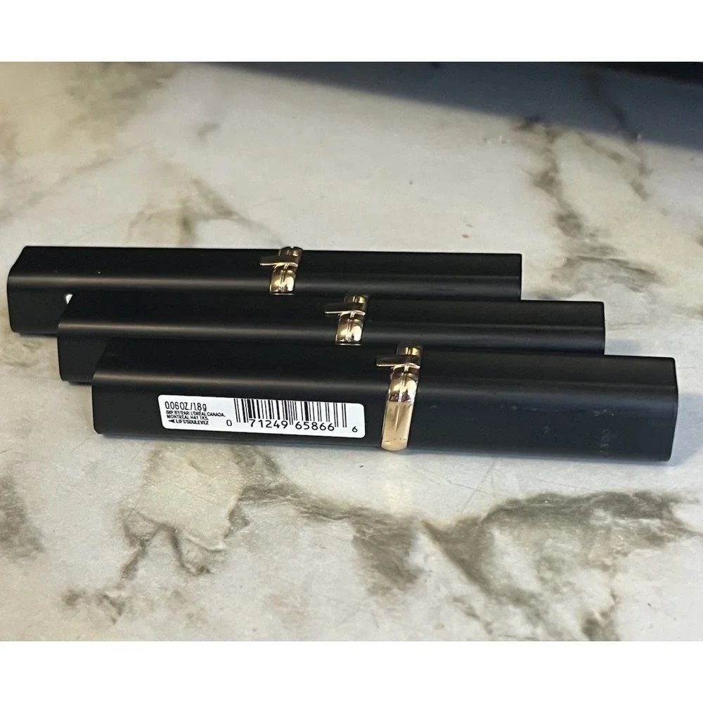 3 L'oreal Colour Riche Intense Volume Matte Lipstick‎ Le Rouge Determination 193